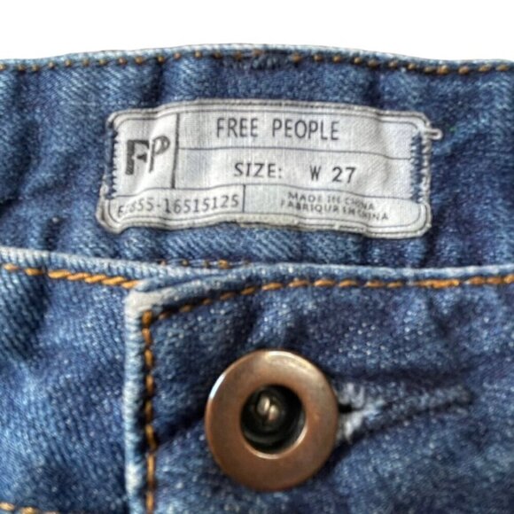 FREE PEOPLE High Rise Button Fly Cutoff Jean Shorts - Size 27 - Picture 5 of 6